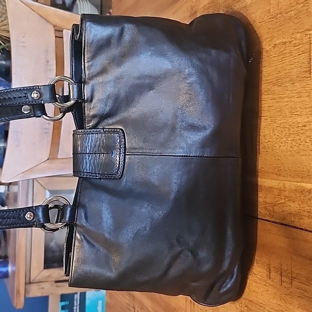 Coach SOHO Black Leather Shoulder Bag - Picture 3 of 16